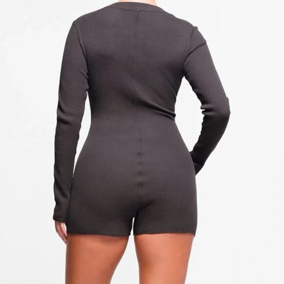 NWT Skims Waffle Button-Up Henley Onesie Ash Size S - Picture 3 of 7